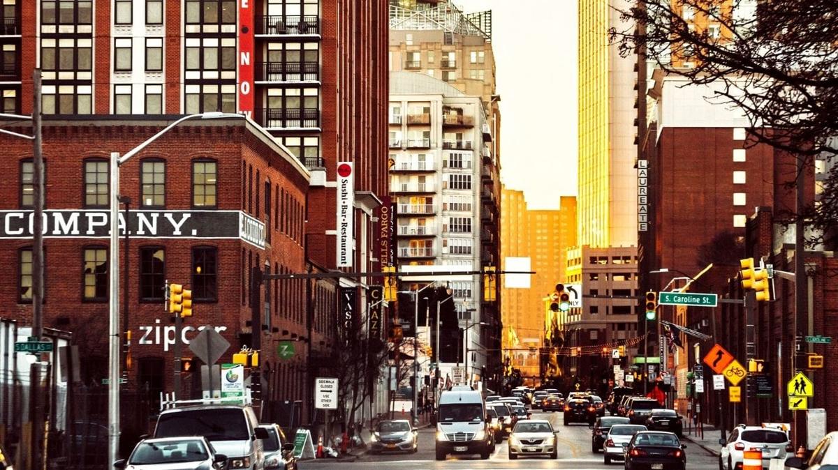 Baltimore downtown during busy hours