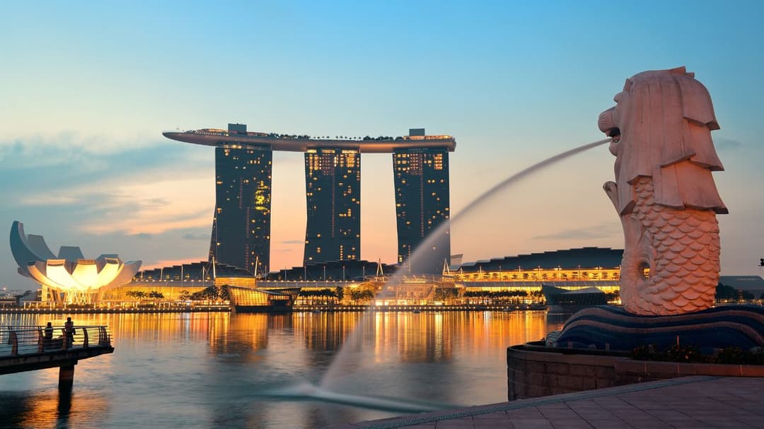Singapore (52 Billionaires)