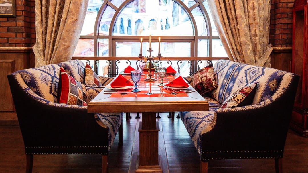 expensive restaurant in london