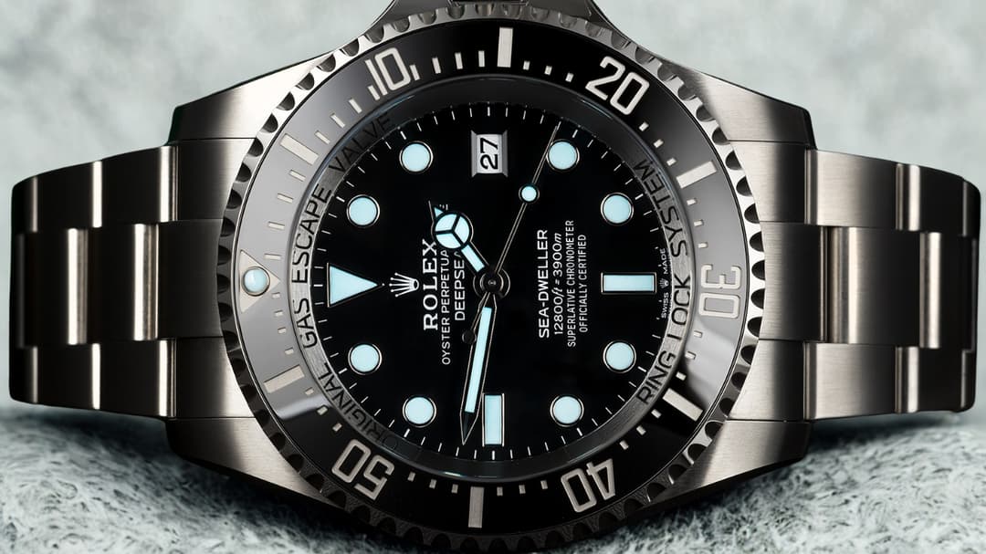 rolex deepsea watch features