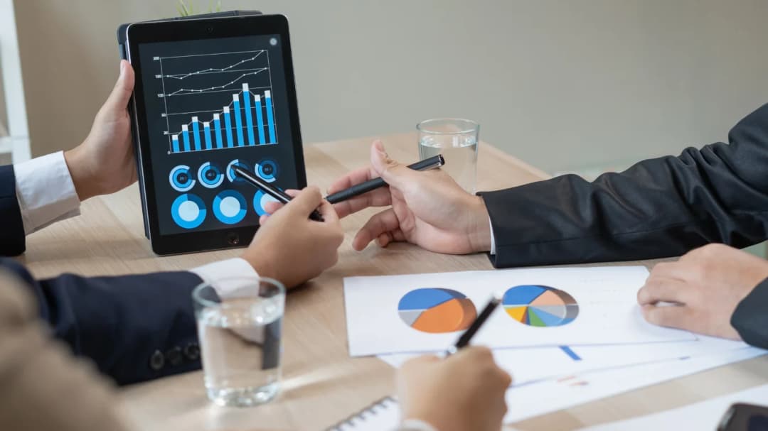 How To Use A Portfolio Line of Credit (2024 Full Guide)
