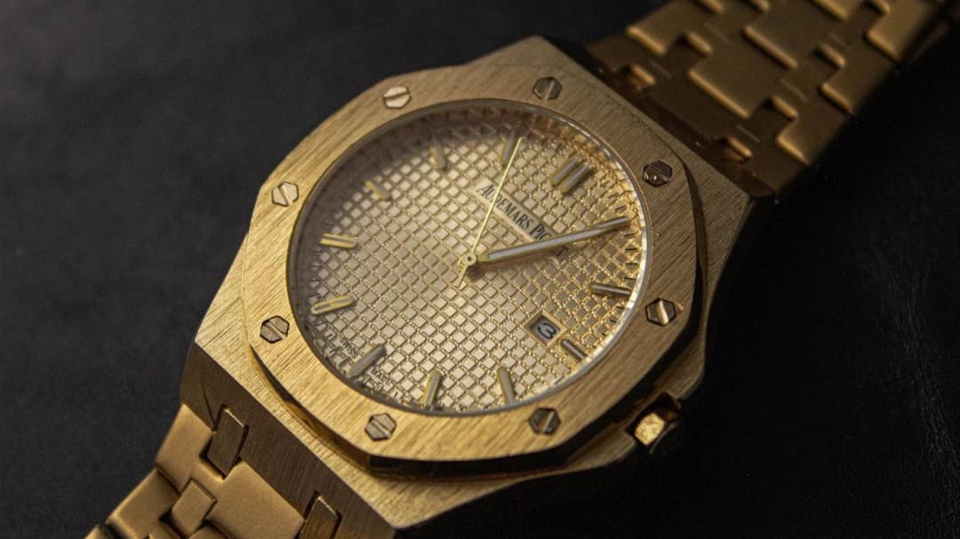 how to choose a luxury watch