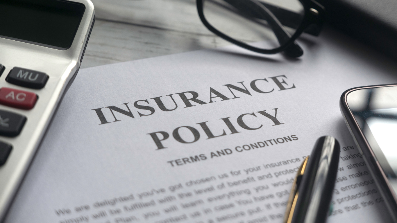 Insurance Coverage Guide for Yacht Owners