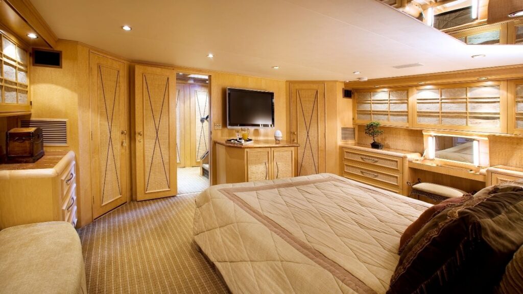 Luxury Interior Design Trends for Yachts 2024