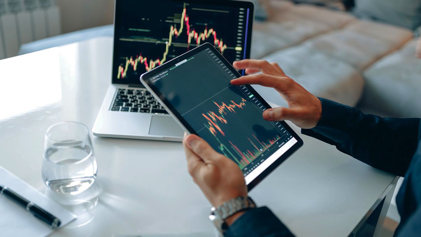 How To Avoid Crypto Pump and Dumb Scams