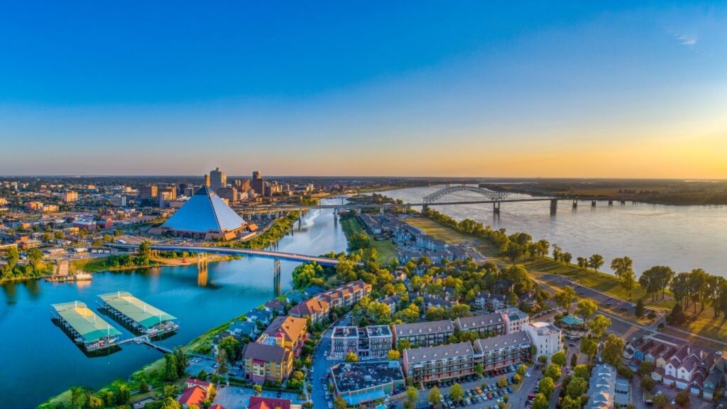 Memphis downtown