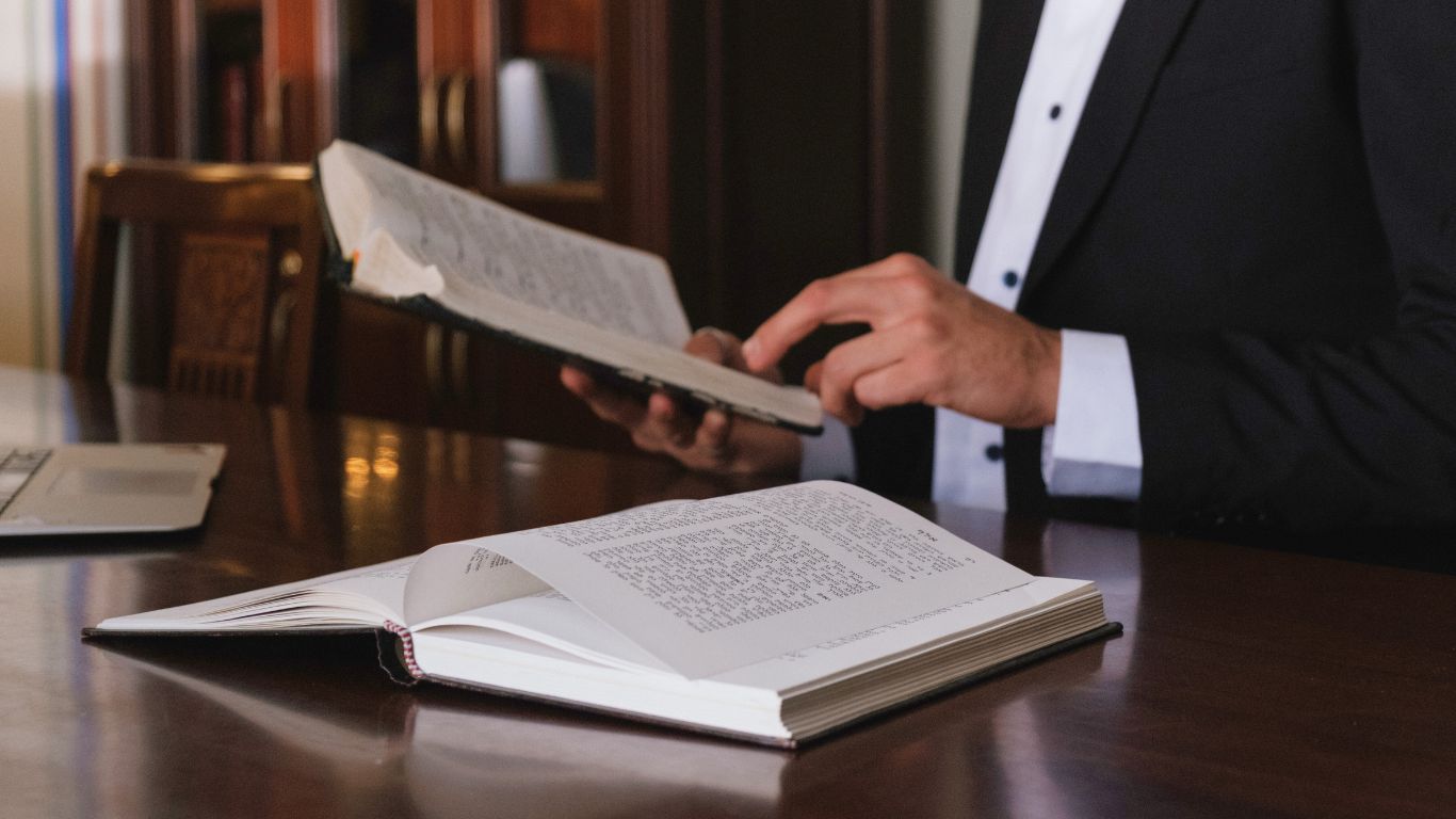 Top Books For Stock Market