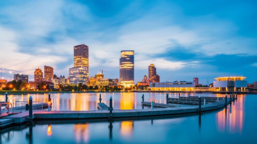Milwaukee city in the night with tall buildings