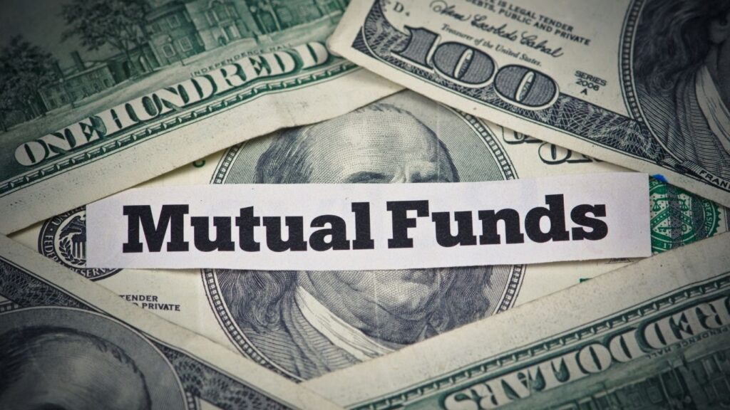 invest in commodities through mutual funds