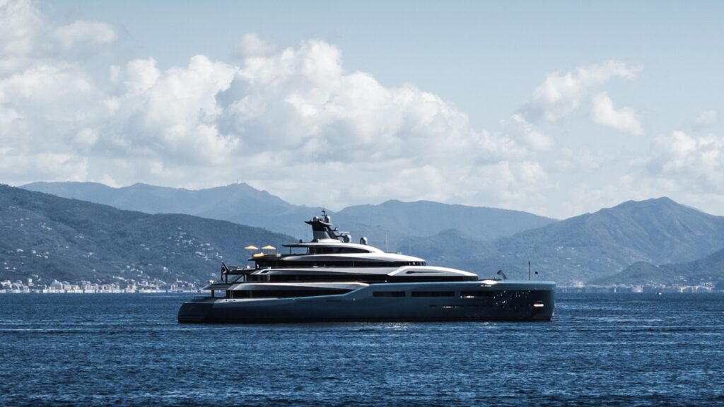 Luxury Yachts as alternative investment