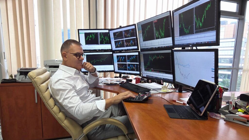 rcx global director