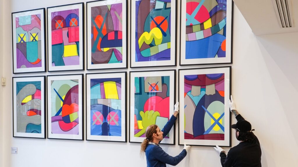 Mid-Market Artworks Outperform Trophy Sales And Investors Are Taking Notice