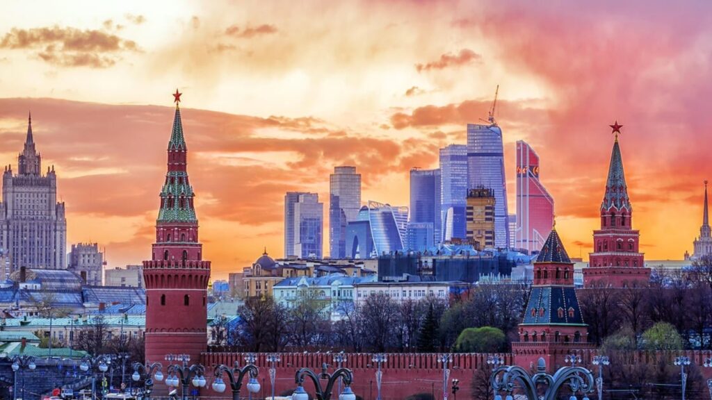 Moscow (73 Billionaires)

