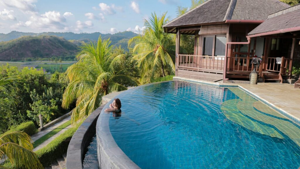 High-Net-Worth Investors Are Targeting Maui Real Estate Despite Market Volatility